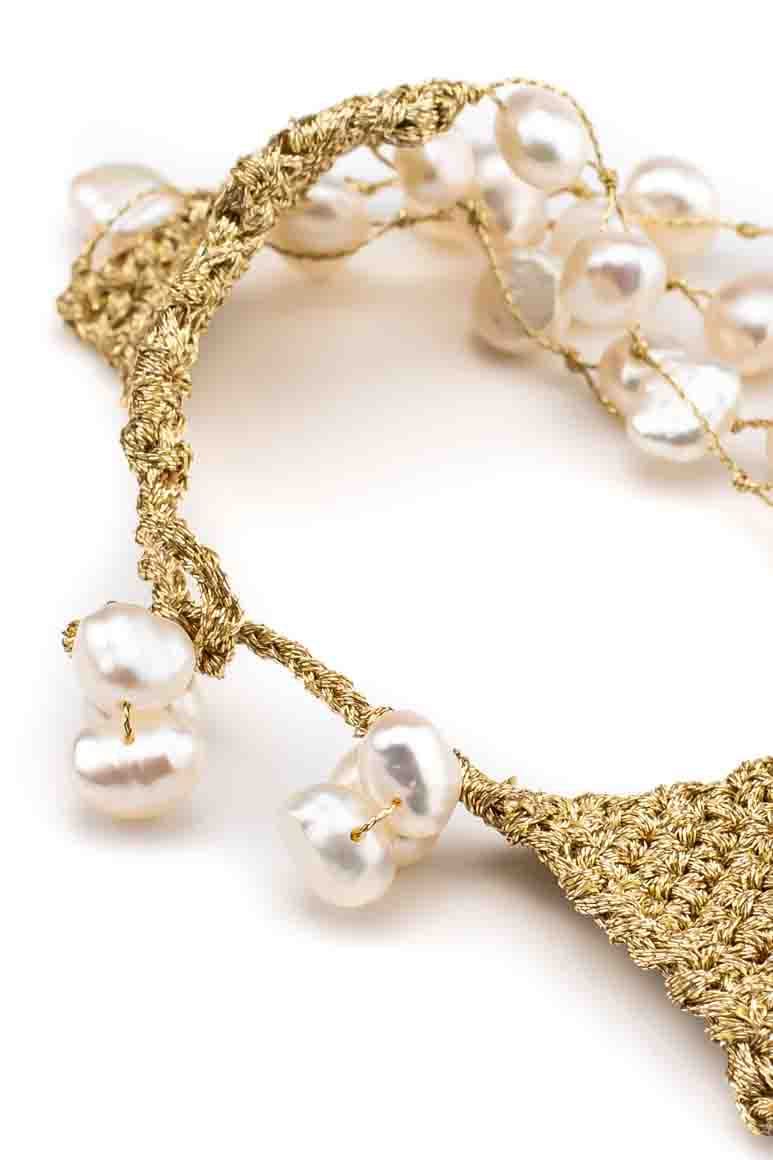 Handmade elegant chic fresh water pearls knitted with gold metal thread -awatara