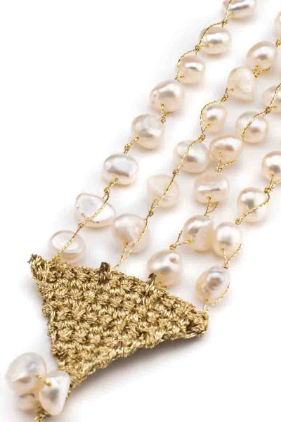 Handmade elegant chic fresh water pearls knitted with gold metal thread -awatara