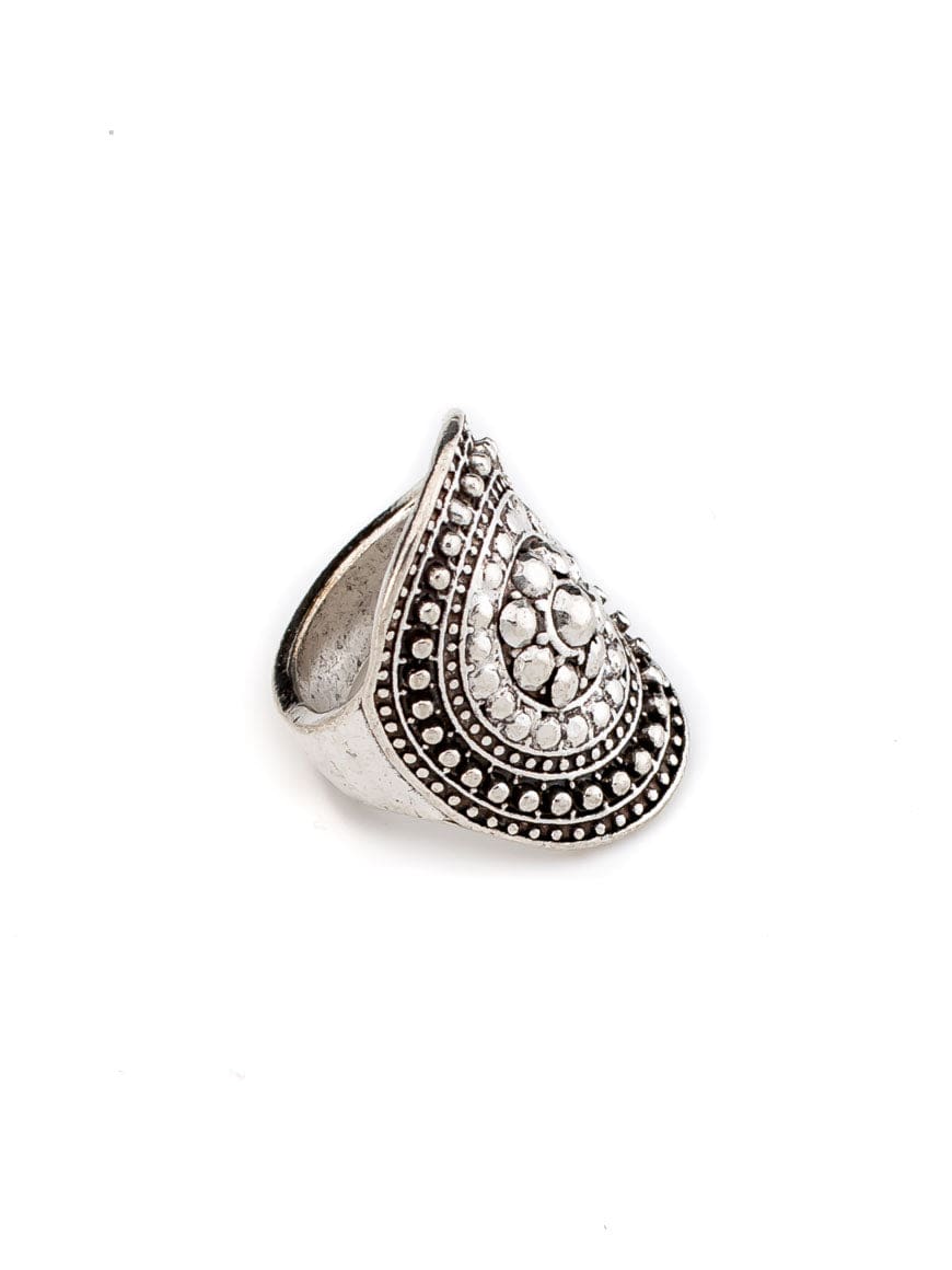 Bohemian Retro oval geometric carved ring