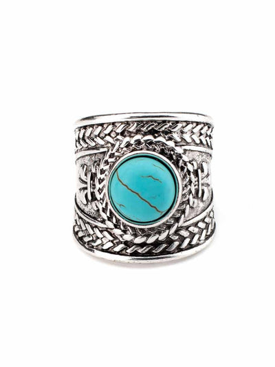 Retro exotic metal engraved pattern ring decorated with turquoise stone.