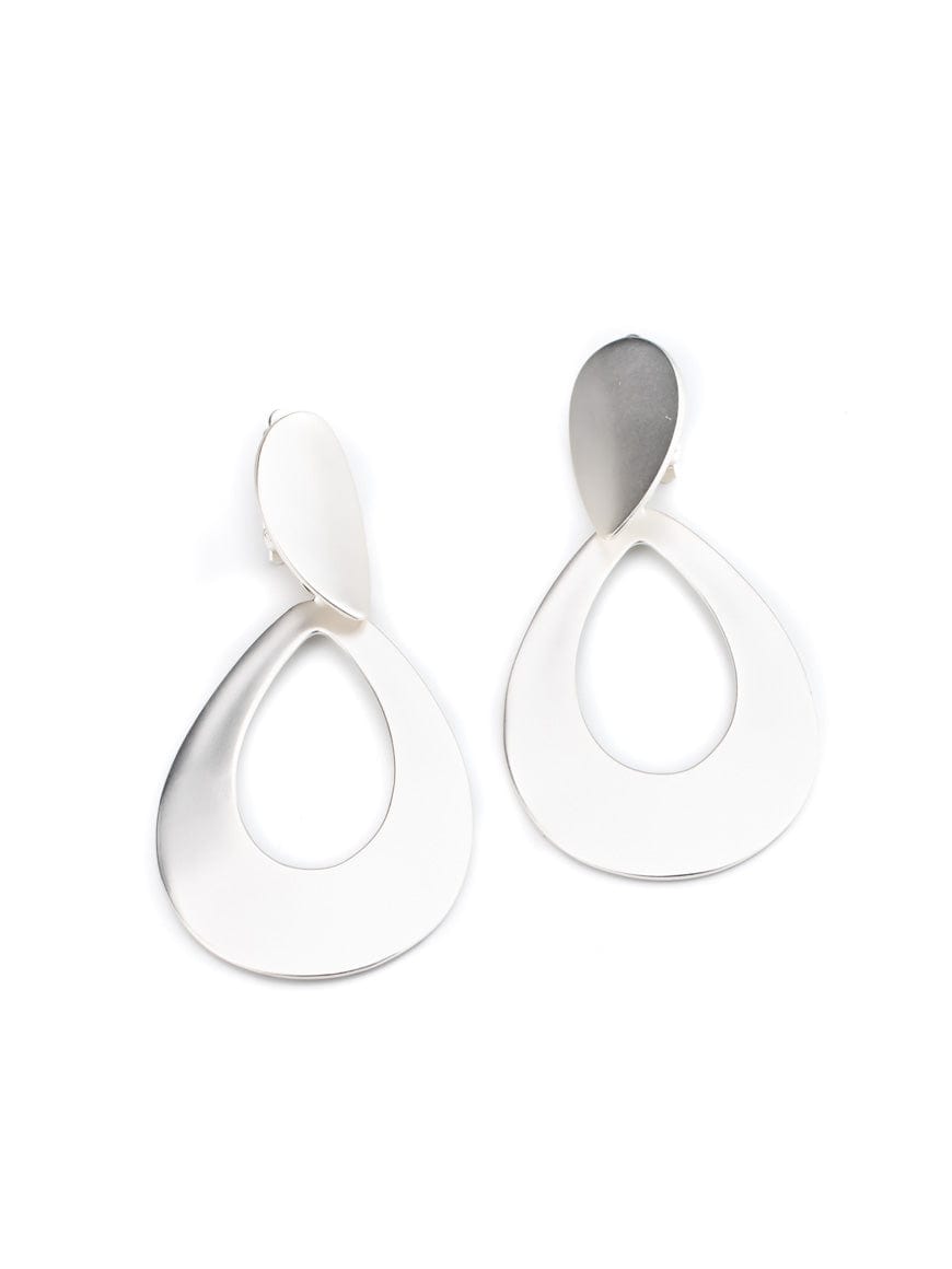 Elegant Oval Minimal Earrings