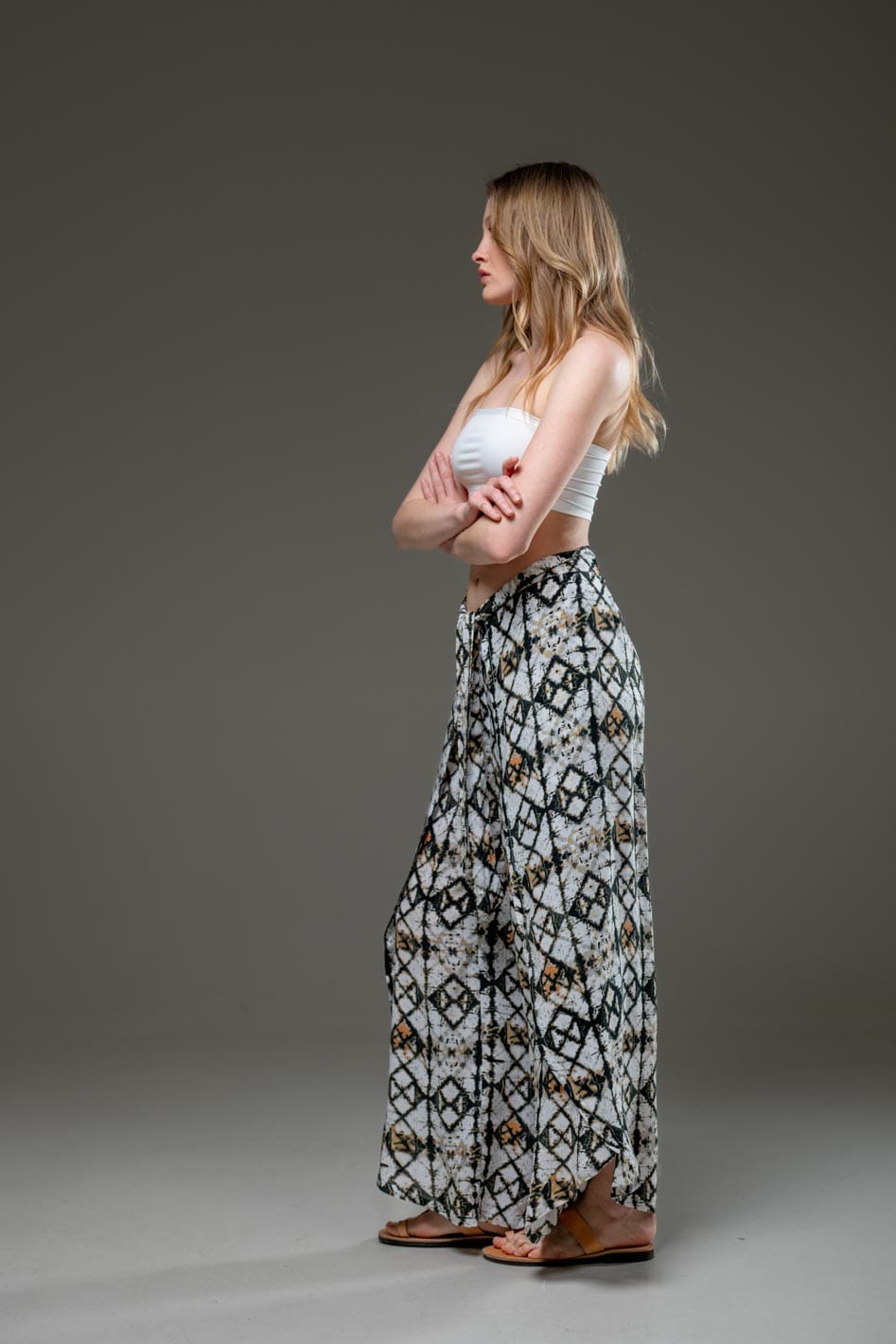 Elegant Soft  Rayon Geometric print wide Leg Side Splits Pants  