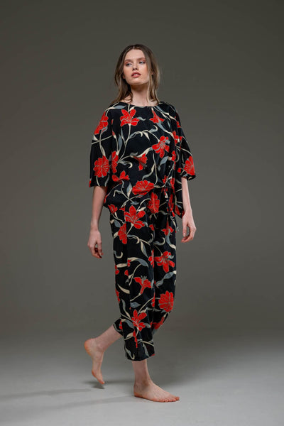 Elegant Soft  Rayon Red Flower print wide Leg Pants and flowing blouse set 