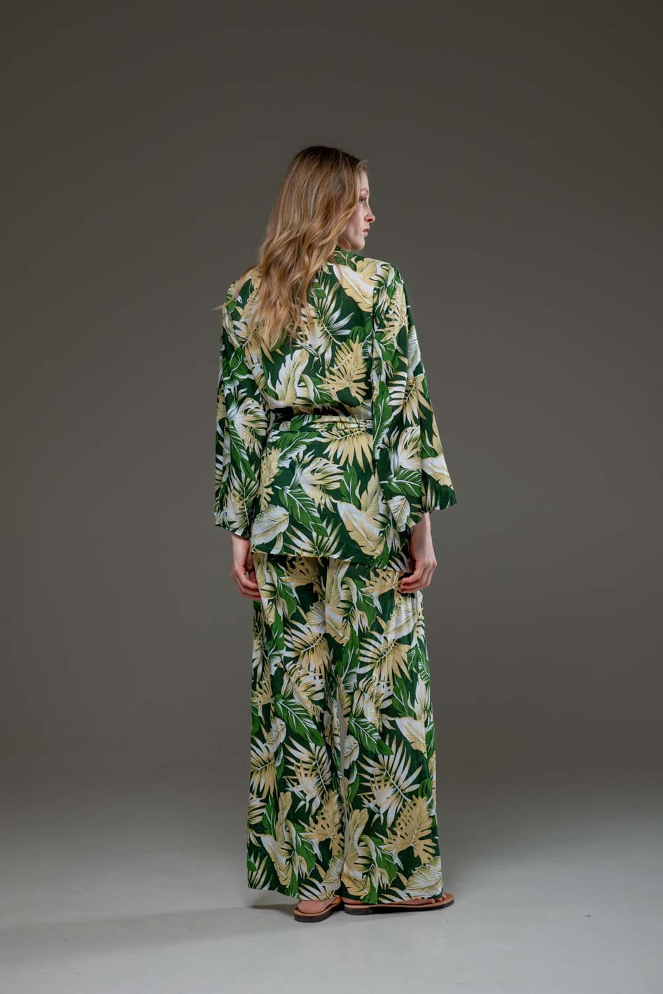 Elegant Super Soft Rayon Green Leaf print long straight wide leg pants and long sleeve kimono Set