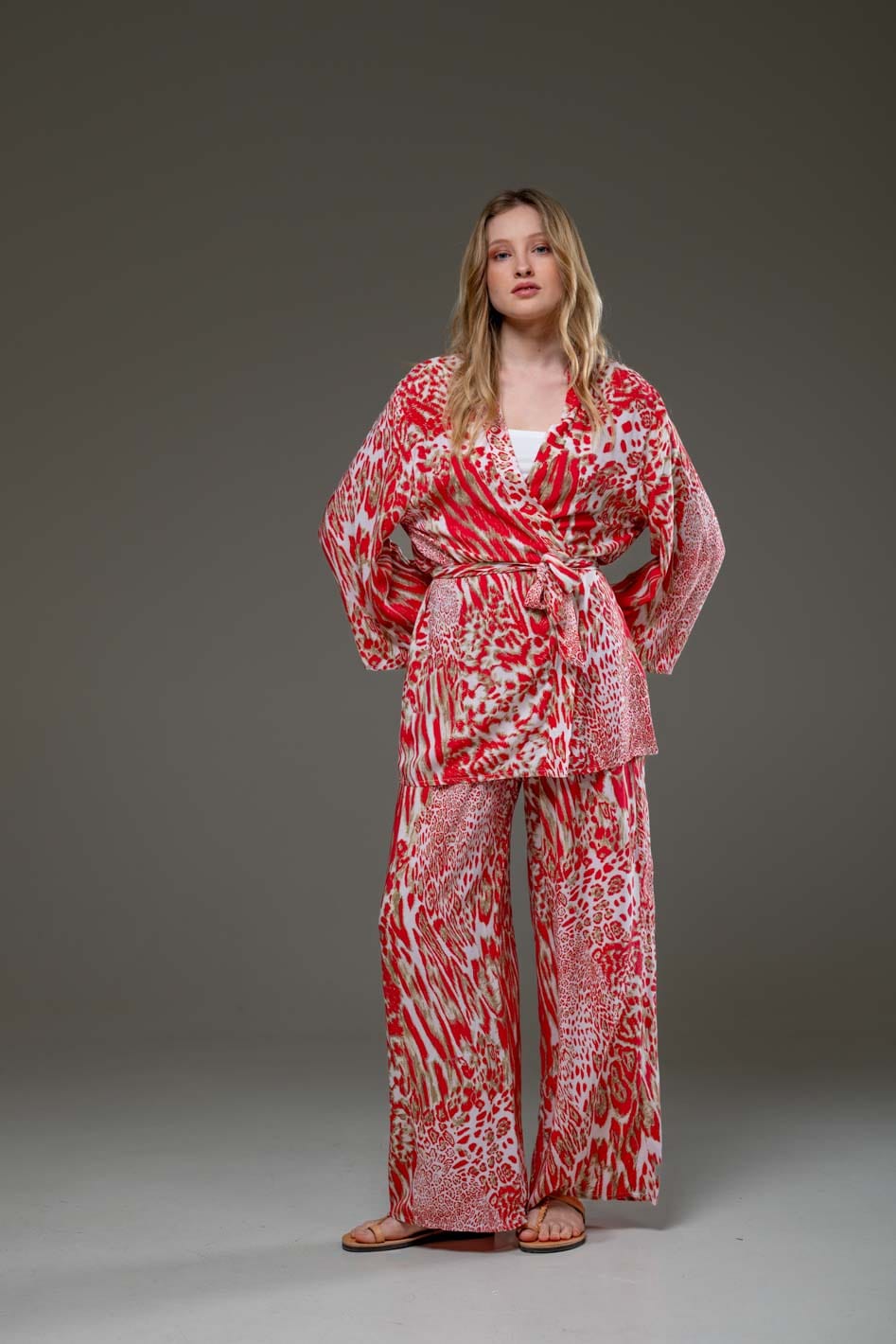 Elegant Super Soft Rayon Red Tiger print long straight wide leg pants and long sleeve kimono  Set 