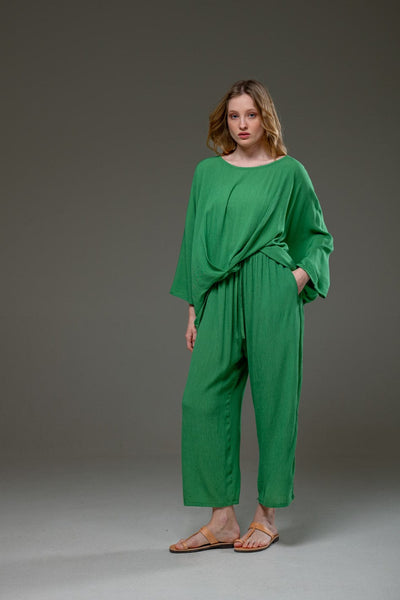 Green Rayon Crepe Full Length elegant pants and fowing batwings Blouse Set