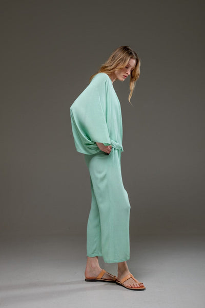 Pal Green Rayon Crepe Full Length elegant pants and fowing batwings Blouse Set