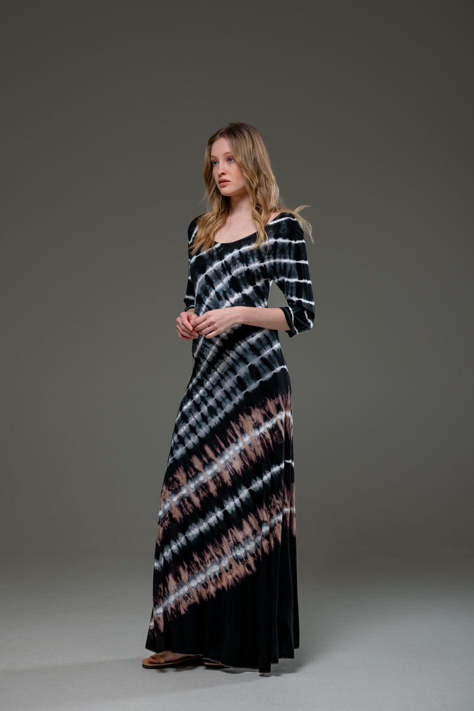 Tie Dye Stripe Jersey Elastic Fabric Quarter Sleeve Scoop Neckline A Line Long Dress