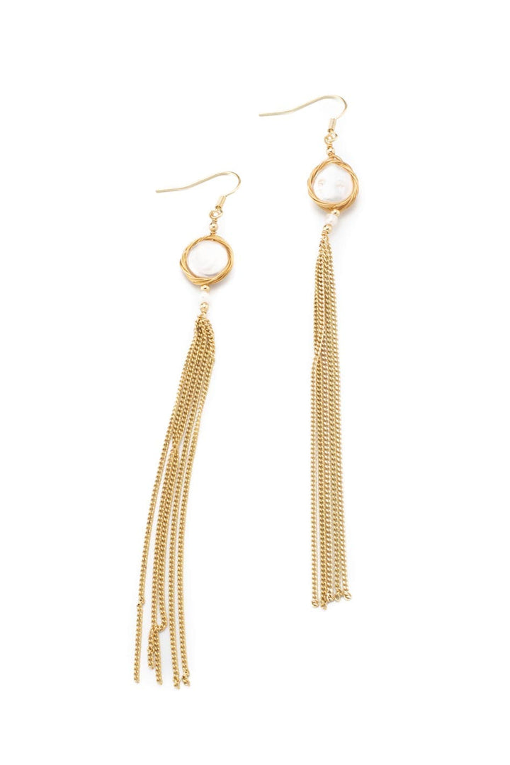 Gold chain tassel earrings with freshwater pearl