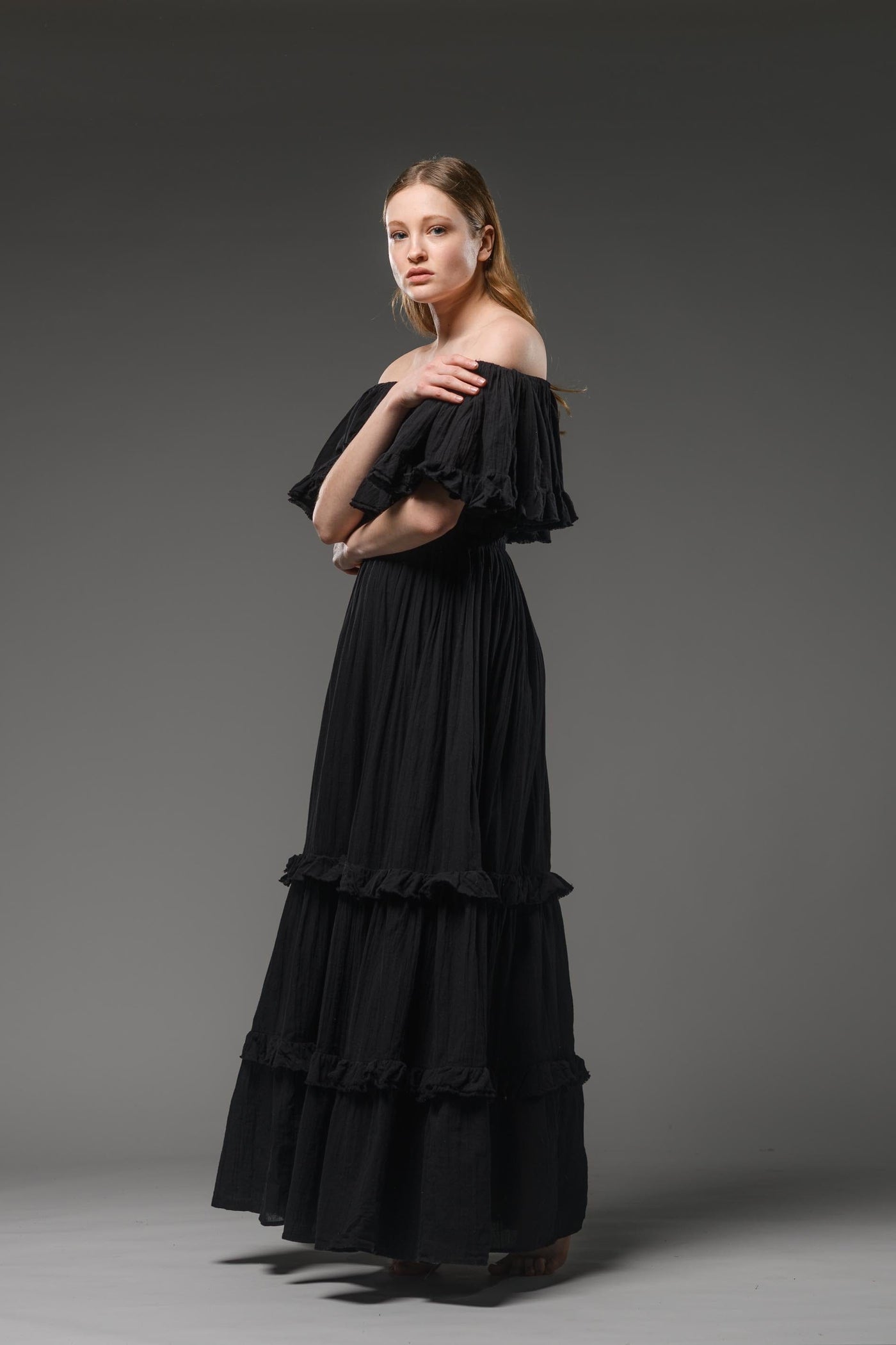 Hippie elegant double layer off the shoulder black maxi dress