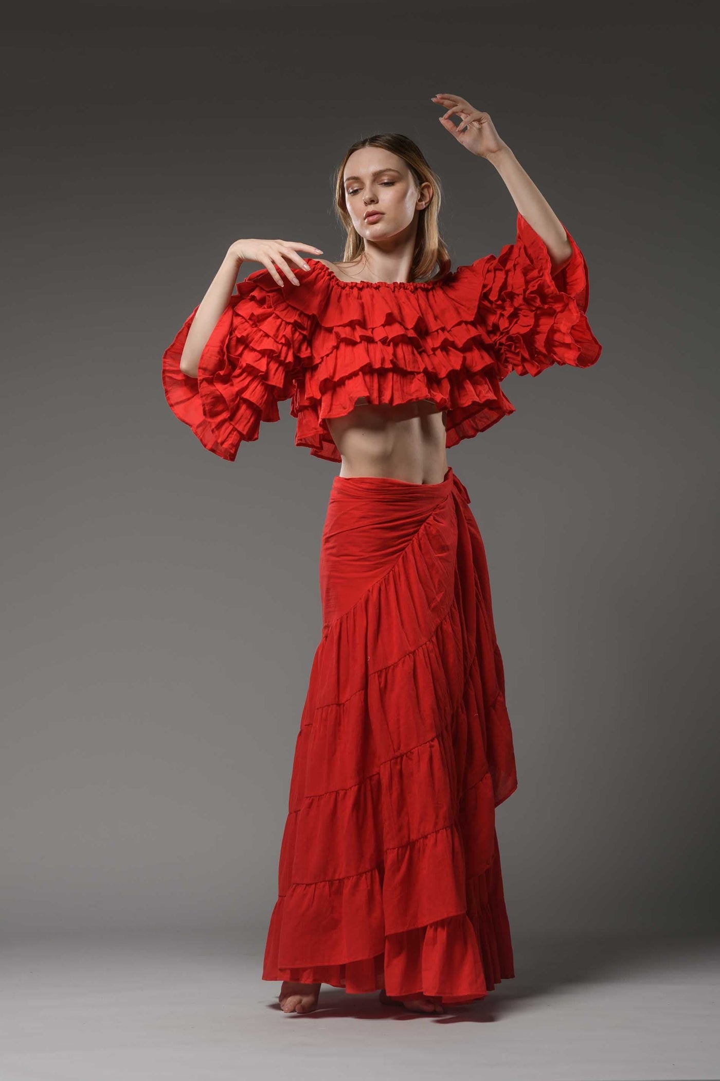 Bohemian gypsy fashion multilayer ruffled red top crop