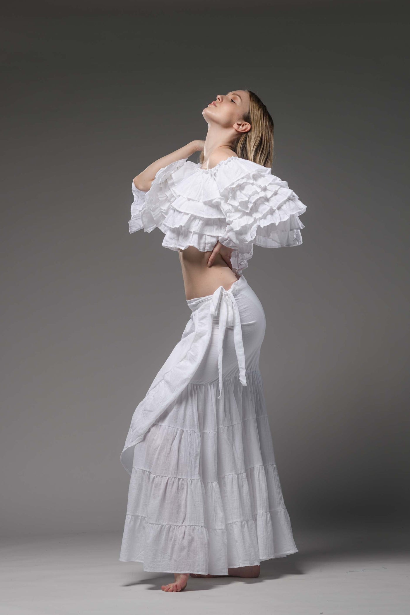 Bohemian gypsy fashion multilayer ruffled white top crop