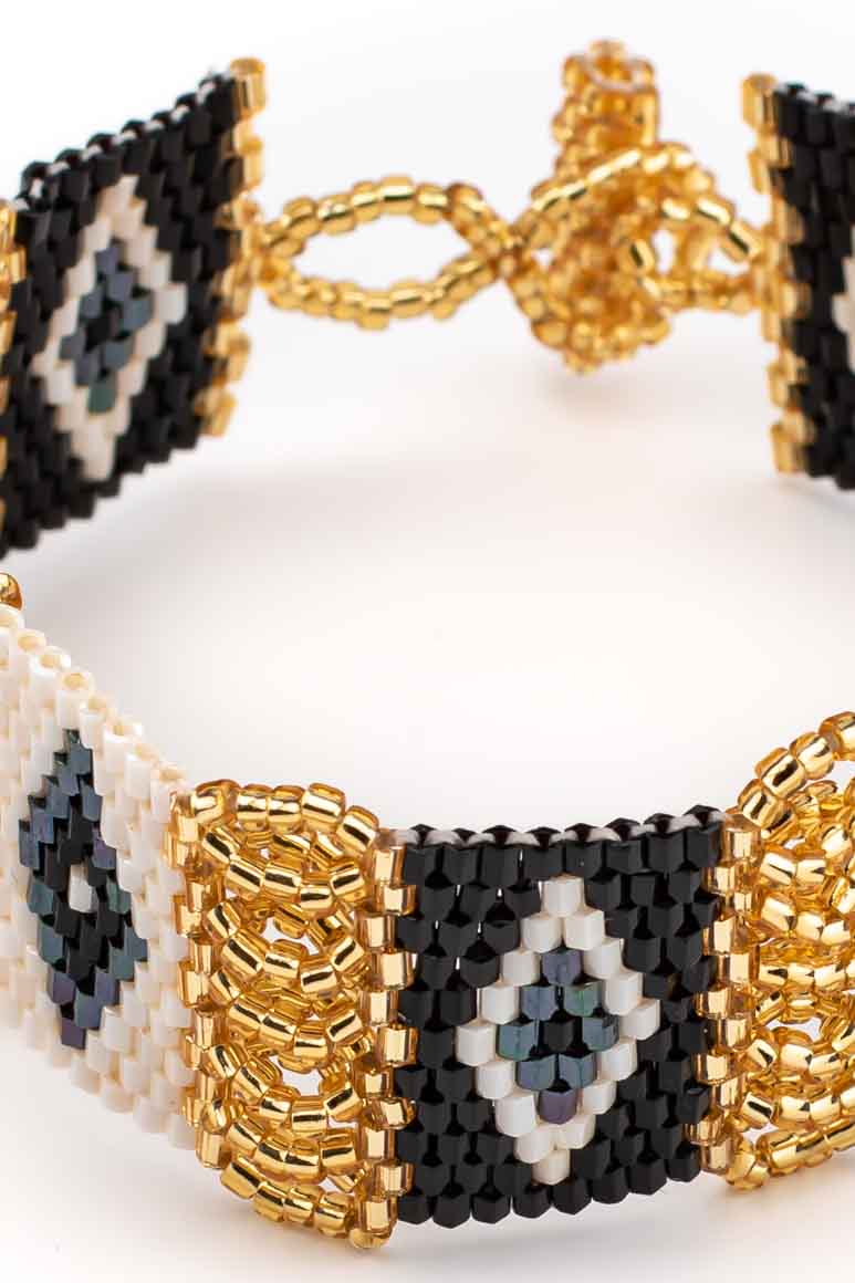 handmade glass beads native design black and white-awatara