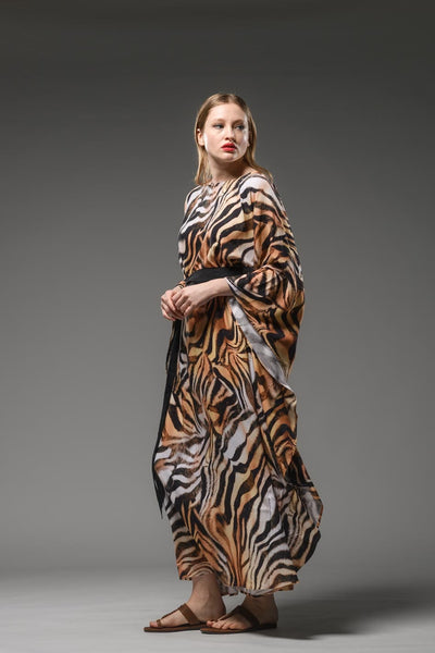 Resort wear tiger digital print scoop neck  loose kaftan dress with belt 
