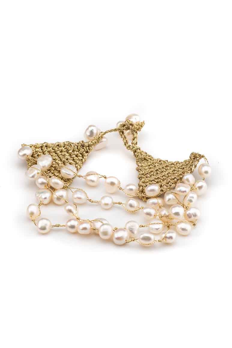 Handmade elegant chic fresh water pearls knitted with gold metal thread -awatara