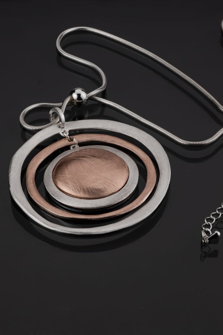 Elegant round shape pendant long necklace