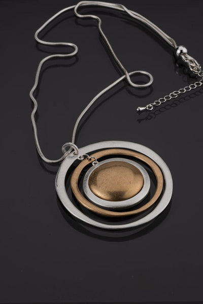 Elegant round shape pendant long necklace