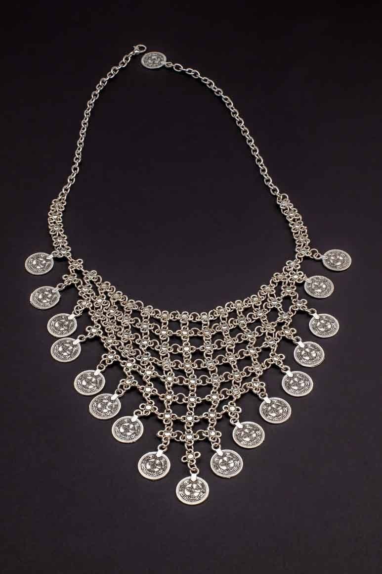 Ethnic triangle design net choker necklace silver - awatara
