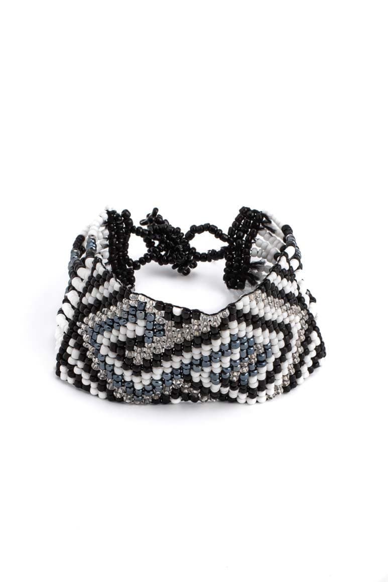 Glass beads NATIVE DESIGN bracelet BLACK - awatara