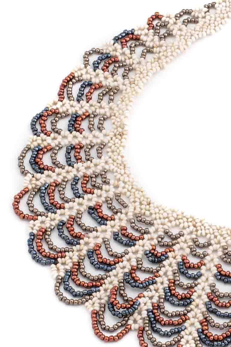 HANDMADE GLASS BEADS SHORT NECKLACE - awatara