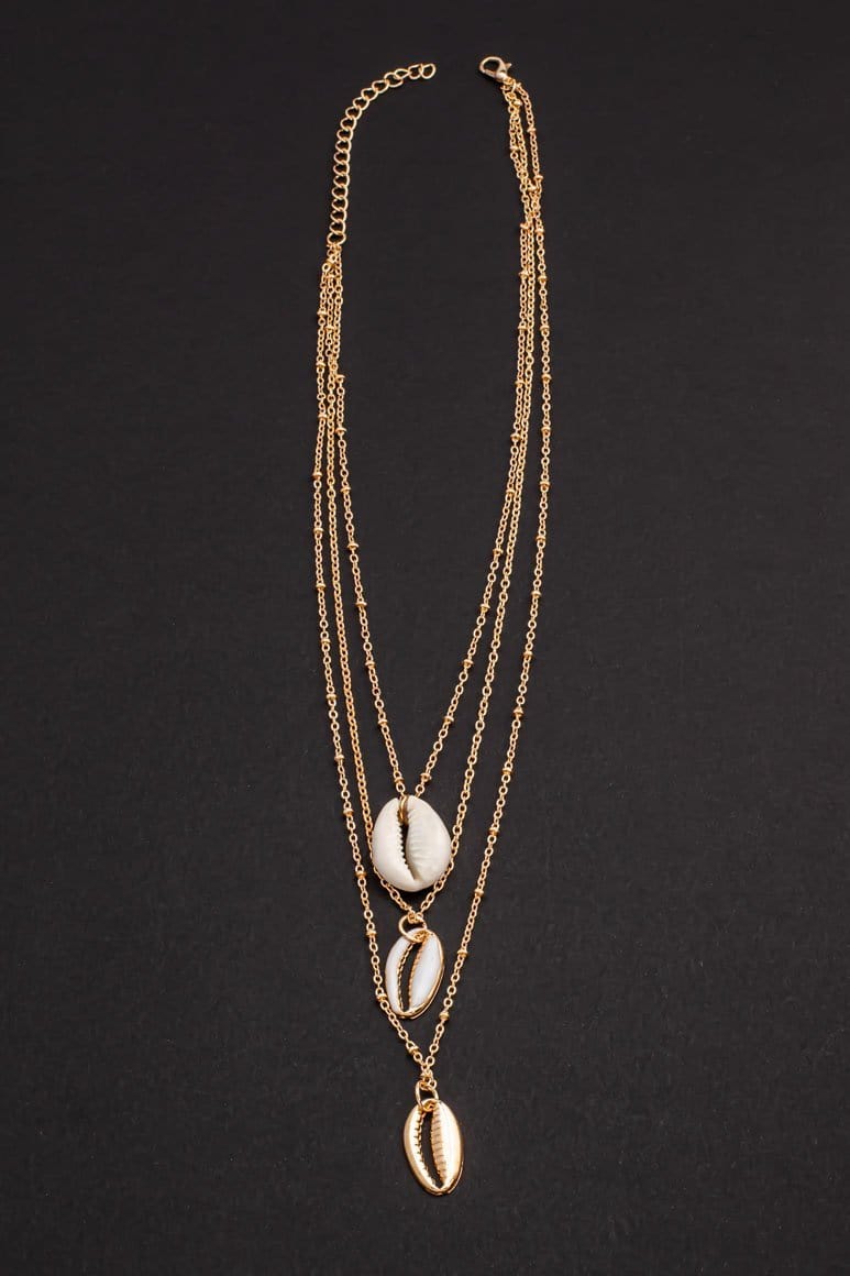 Pendant shell necklace - awatara